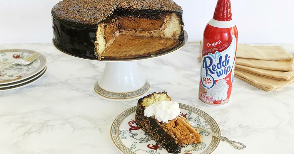 southernmomlove's tweet photo. Drool-Worthy Dessert: Pumpkin Pecan Streusel Butter Fudge Piecaken https://t.co/IwFFQxP1SP
#pumpkin #pecan #streusel #butter #fudge #piecaken #pieinacake #pumpkinpie https://t.co/UkWsovuIfZ