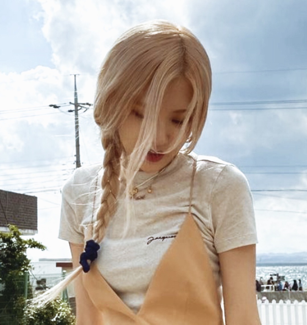 Good morning cutie 🫵💛
ขอให้ได้กินของอร่อย ไม่ปวดหัว มีแต่รอยยิ้มทั้งวันนะคะคนเก่ง 💫✨