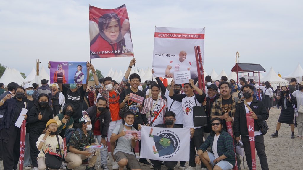 48FamilyBali's tweet image. Guys kalian ngerasa kurang ga sih? Atau pingin lagi nontonin mereka?
#JKT48ShonichiDiBali #JKT48xDjafu