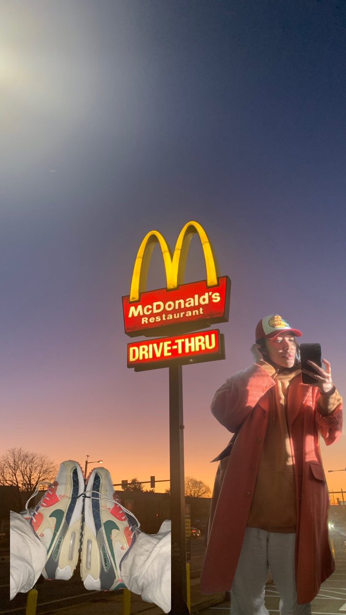 gem_stoness's tweet photo. Golden Arches in these denim pockets… https://t.co/lGwm2KITog