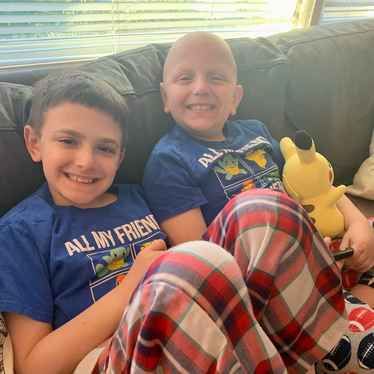 nmdp_org's tweet photo. One blood stem cell donor for two brothers! 

Tune in to @GMA tomorrow to hear Eli and Jacob's inspiring story about their journey with IPEX syndrome. In 2020, they each received a life-saving blood stem cell transplant from the same donor. 💙💚 #BeTheMatch #GMASwabToSave https://t.co/CPmUWp38bu