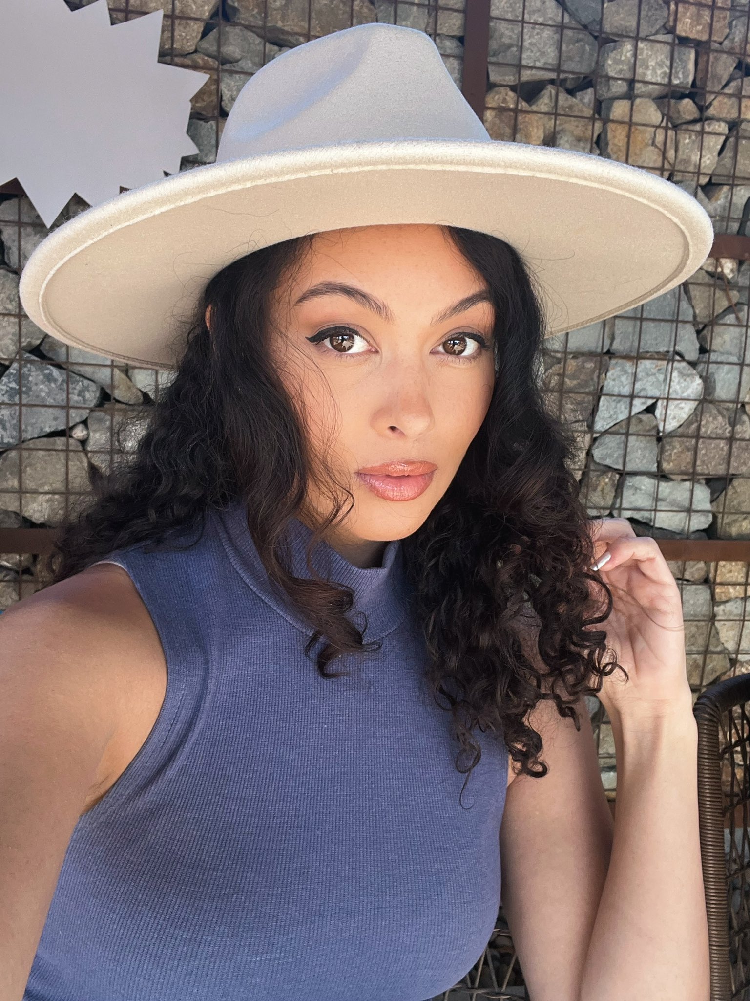 Ashley Doris on Twitter "Just a Sunday selfie 💙 https //t.co