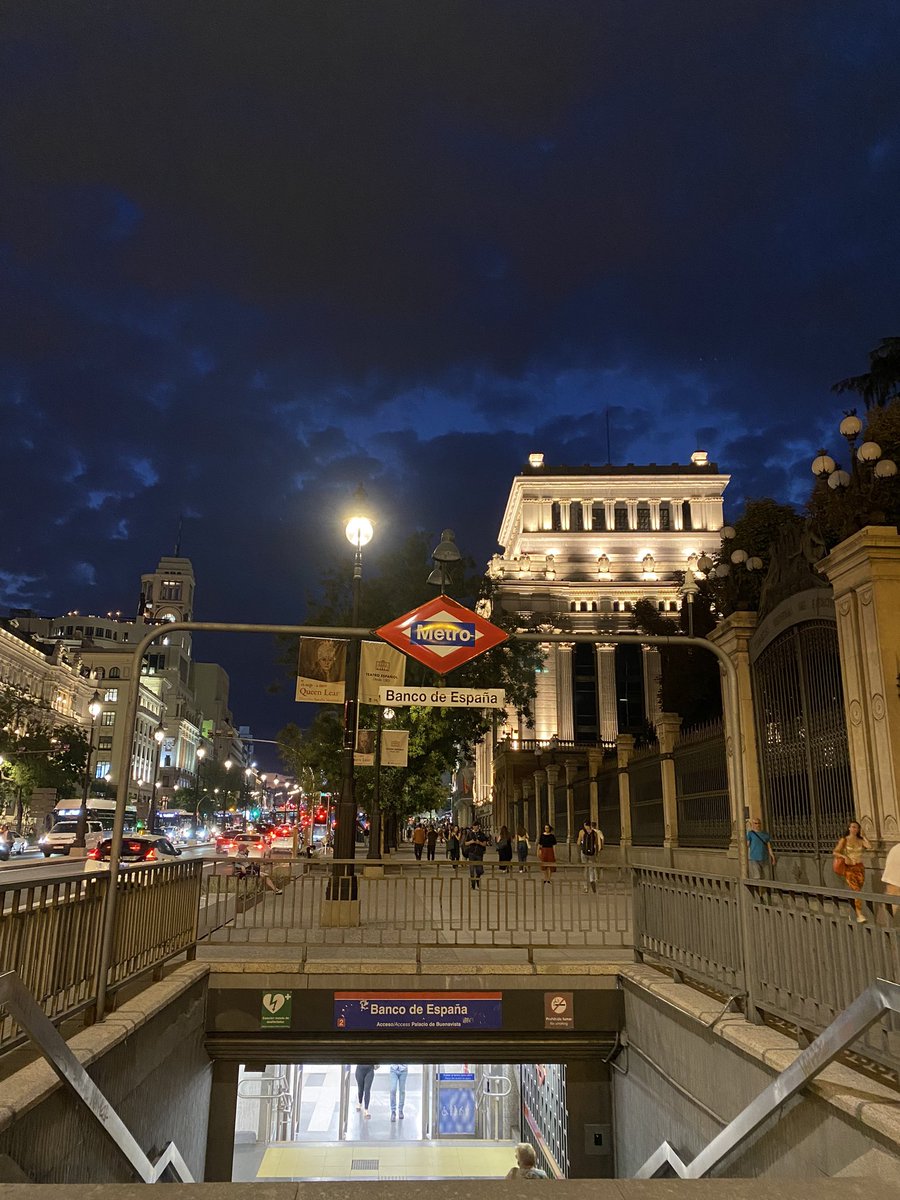 TwinkyWicky's tweet photo. MADRID NEVER DISAPPOINT ME 🇪🇸 https://t.co/cxmfFg9yBz