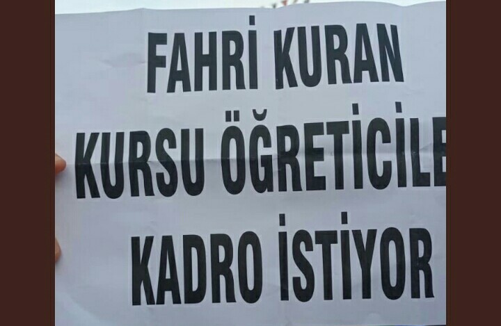 Aliosmankoldas's tweet photo. @KADRO_istiyor @E_SemihYalcin @dbdevletbahceli @kamilaydinmhp @KarakayaMevlut @TBMMresmi @mhpsamsunil @YildizFeti @seferaycan @OktayOzturk_MHP @MHP_Bilgi @arzuerdemDB Fedakâr, 
Cefakâr,
Vefakâr,
Fahri(Geçici) Kur'an Kursu Öğreticileri 
#KADRO yu hakediyor.

DERDİMİZ BELLİ,
KARARIMIZ NET,

#KASIMda #kadromujdemizibekliyoruz https://t.co/f3QSptsvhT