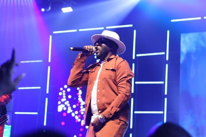 BNBLive's tweet photo. #TheBestGetsBetter @psquare live at #Buckwyldnbreathless a night to remember. https://t.co/igqMjTC9oZ