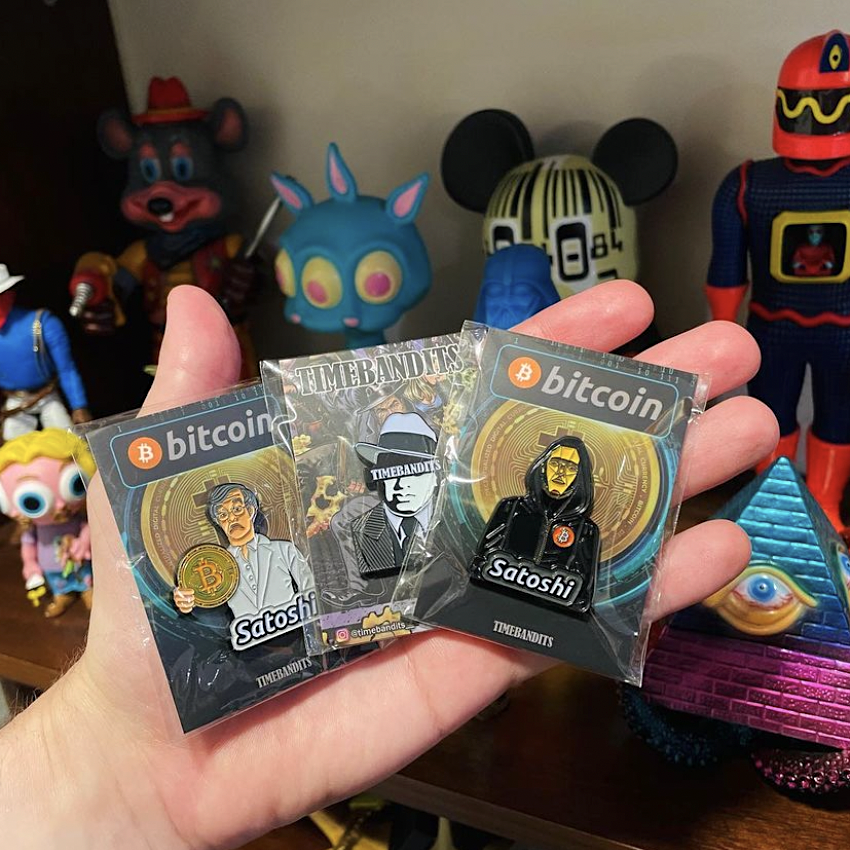 toysrevil tweet media