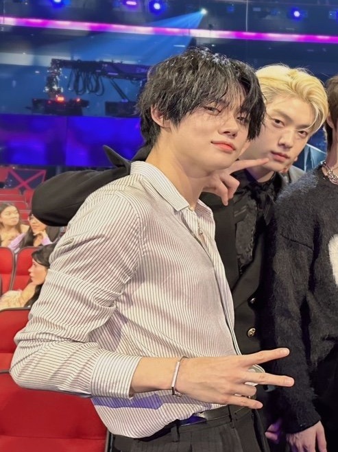 loveyawnzzn's tweet photo. i want him so bad

I'm voting for TOMORROW X TOGETHER (@TXT_members) for Favorite K-Pop Artist at the #AMAs https://t.co/urSYkGCc0t