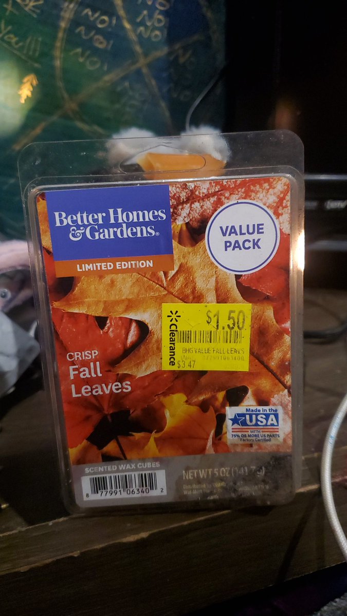 Time to smell good
.
.
.
.
. 
#FYP #TwitterTakeover #fall #YouTuber #minecraftyoutuber #happyday #iminhell