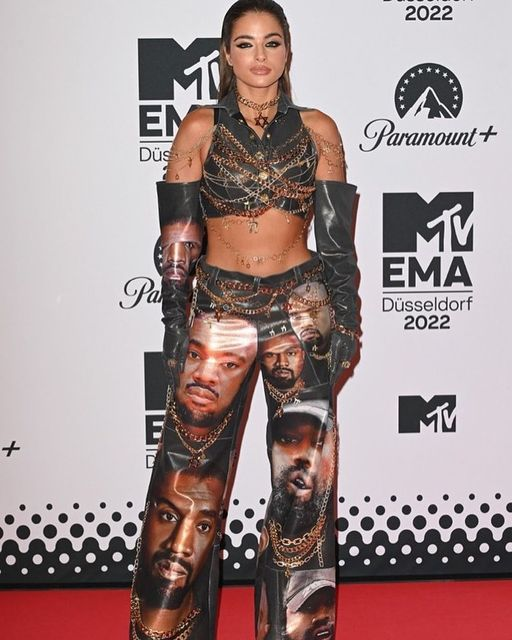 missstrawberrie on Twitter: "@kanyewest Israeli Pop Star Noa Kirel wore