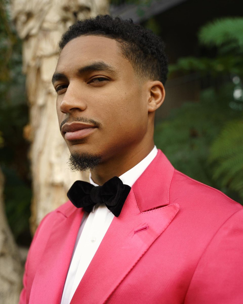 Eikoﾅﾙﾄﾞ ダ ヴィンツ 1世 Buzzbuzz Mf 記憶だと エレンバーキンが男の時めっちゃ嫌な男尊女卑オヤジで 女になってからナンパ男にめっちゃ言い寄られて酔った勢いで子供授かってしまったような ジミーさん どの役でしたか