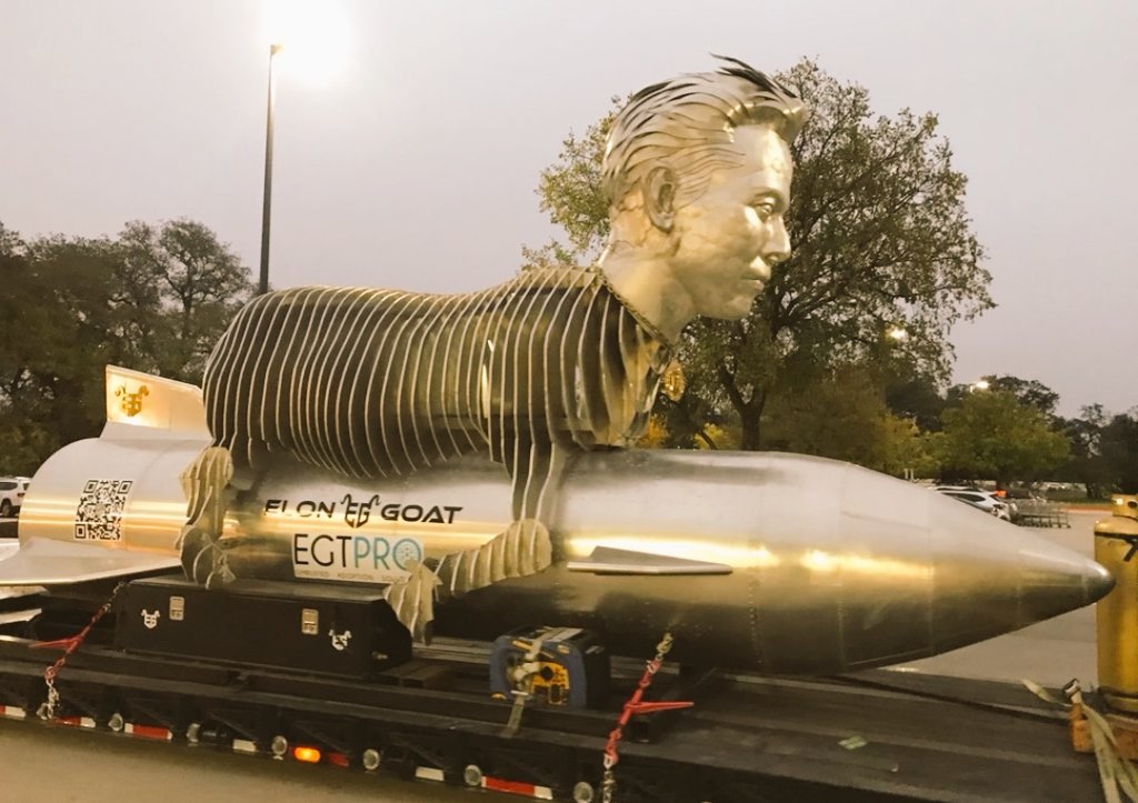 This just took the lead in the Cringiest Fucking Thing I've Ever Seen in Austin Contest, which is really saying something