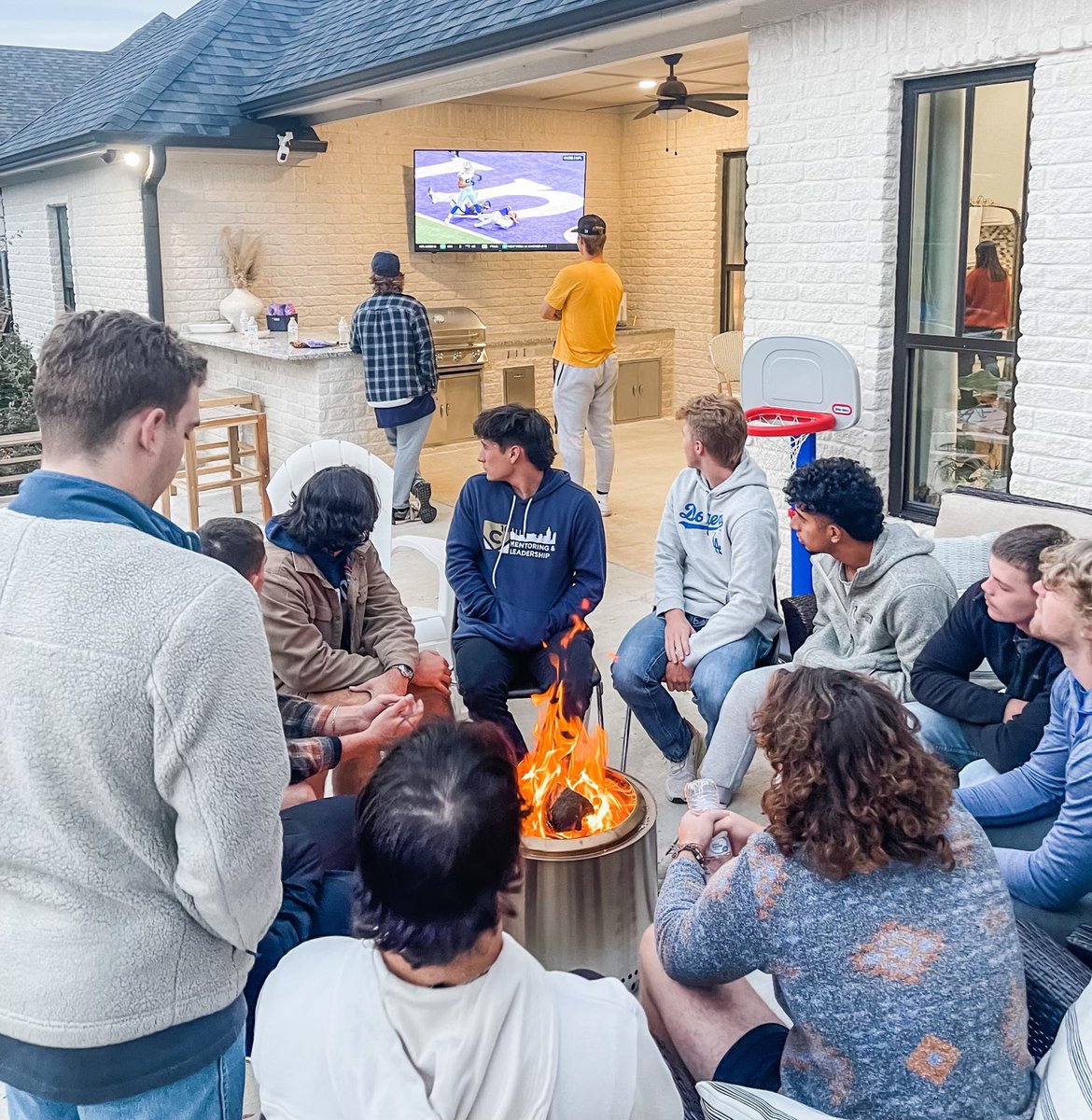 CoachCox19's tweet photo. We’ve had our ups and downs like every fall, but one thing never waivers.. This is family and we always find a way! Another successful Teamsgiving Dinner in the books! Thankful for this group!
#PJCbaseball #BuiltDifferent #Teamsgiving https://t.co/UTGy8imcIA