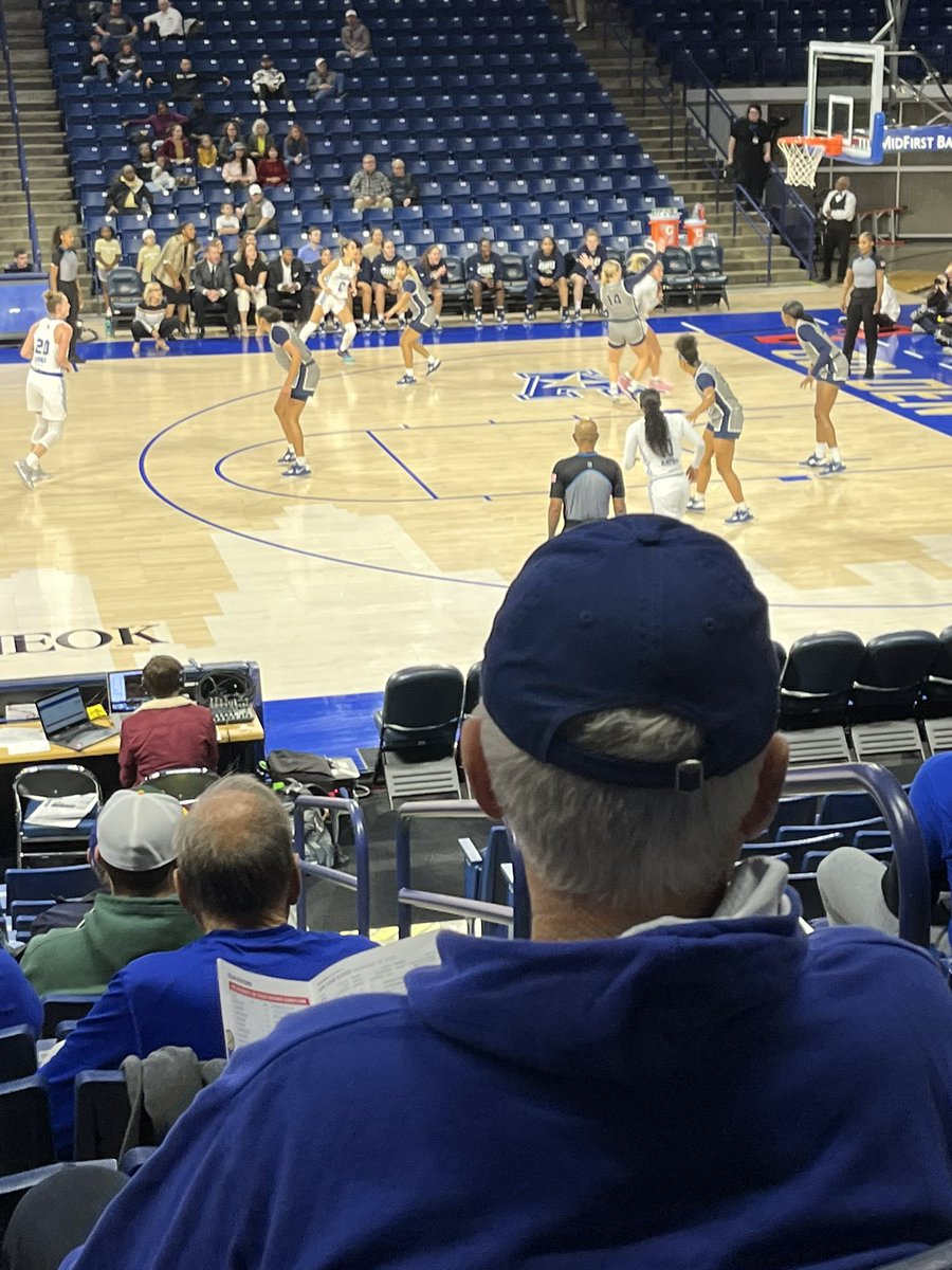 jay_ray74's tweet photo. Shout out to Coach @angienelp and the University of Tulsa Women’s Basketball Team. We took the Pittsburg HS team to watch them get the Dub today. https://t.co/l6OnfUtT2q