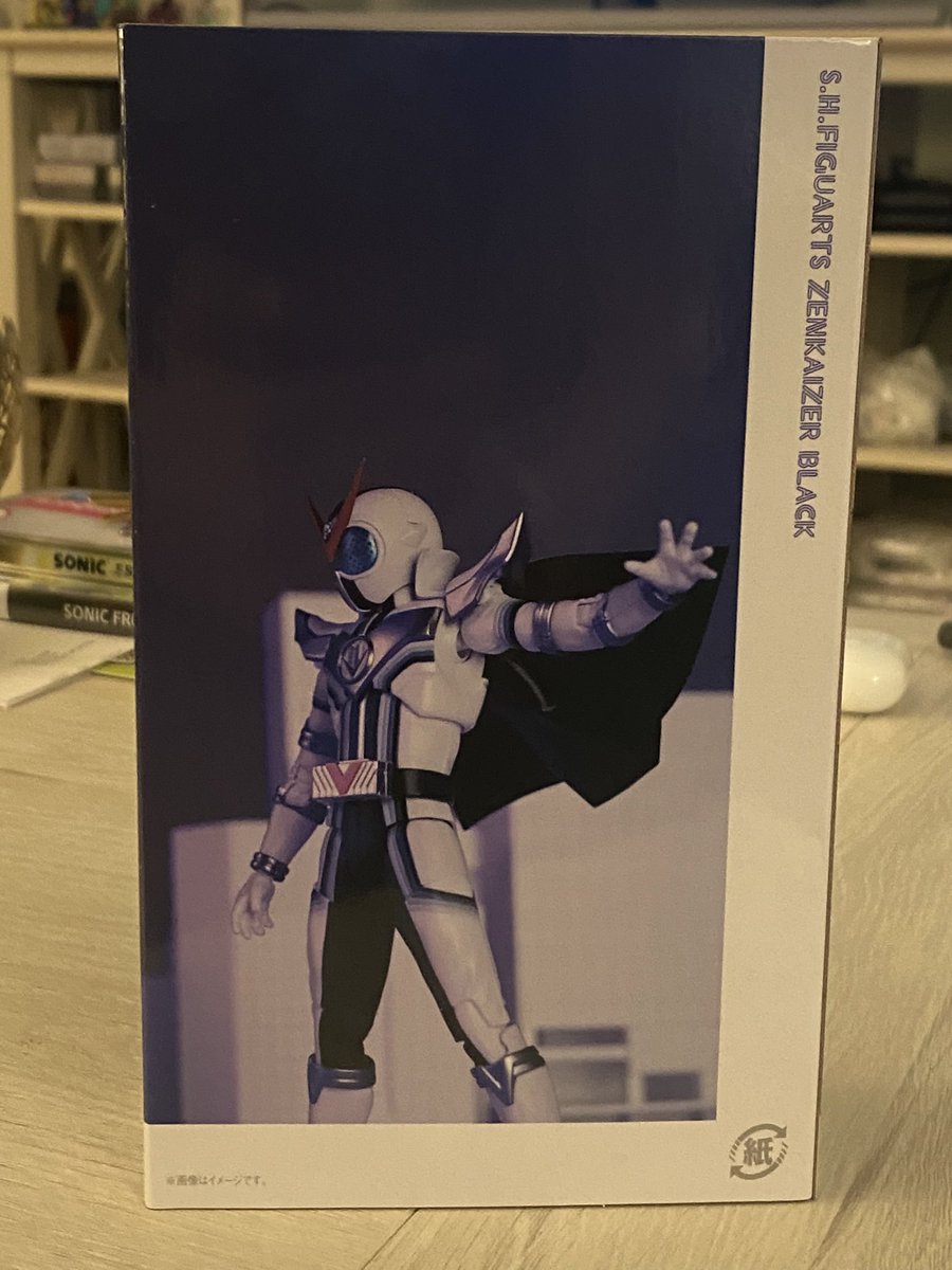 Spindash54's tweet photo. Zenryoku Zenkai?
Direct from Tamashii Nation 2022, it’s Zenkaizer Black!
#Zenkaizer
#Zenkaiger
#Donbrothers https://t.co/VymjkEnWRz