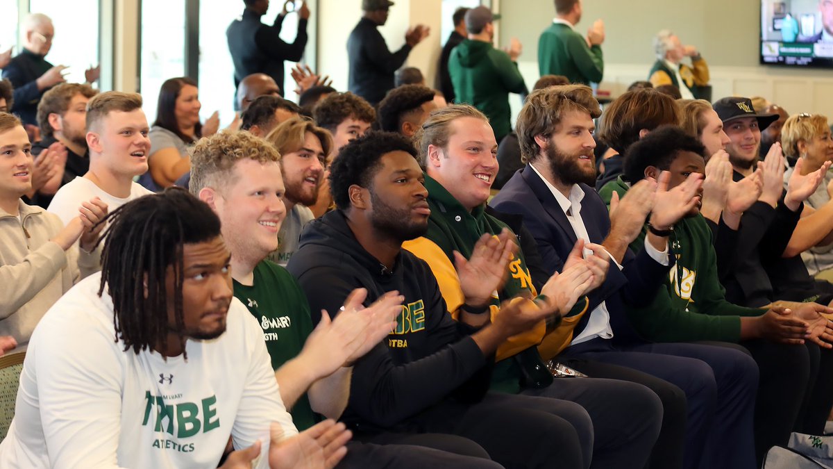 WMTribeFootball's tweet photo. 𝙎𝙚𝙡𝙚𝙘𝙩𝙞𝙤𝙣 𝙎𝙪𝙣𝙙𝙖𝙮 

￼🎟️ https://t.co/eEeSm0GL7C ￼
🔗 https://t.co/UkPxQh0dFH 

#FCSPlayoffs | #GoTribe https://t.co/jCgSe4sGGM