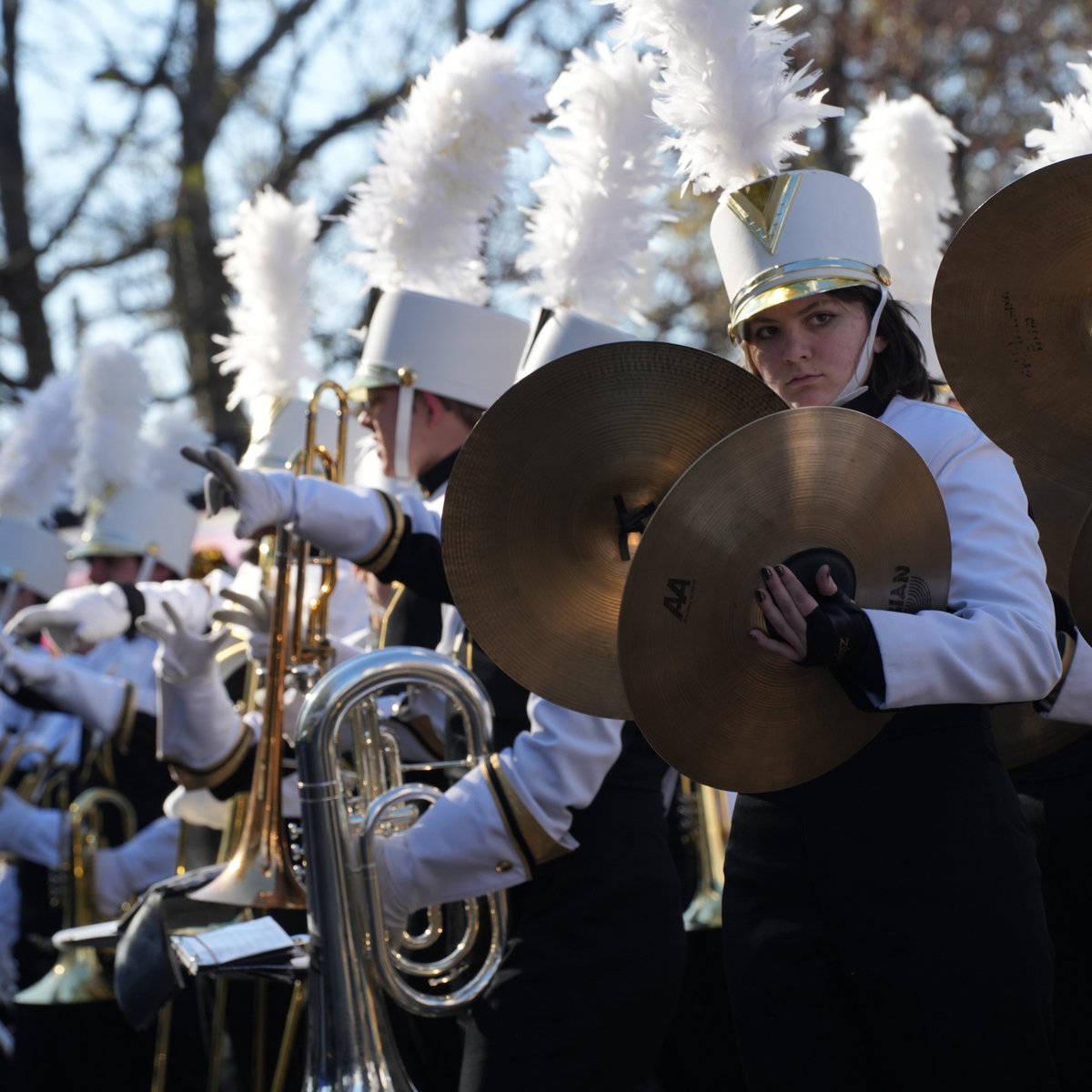 vandybands's tweet photo. Scenes from GAME DAY!!!
For more photos of SOG #100 visit: https://t.co/qfCSuBRpSb
#AnchorDown #SOGILTB #SOG100 @vucommodores @vanderbiltu https://t.co/GPrwYKqOdJ