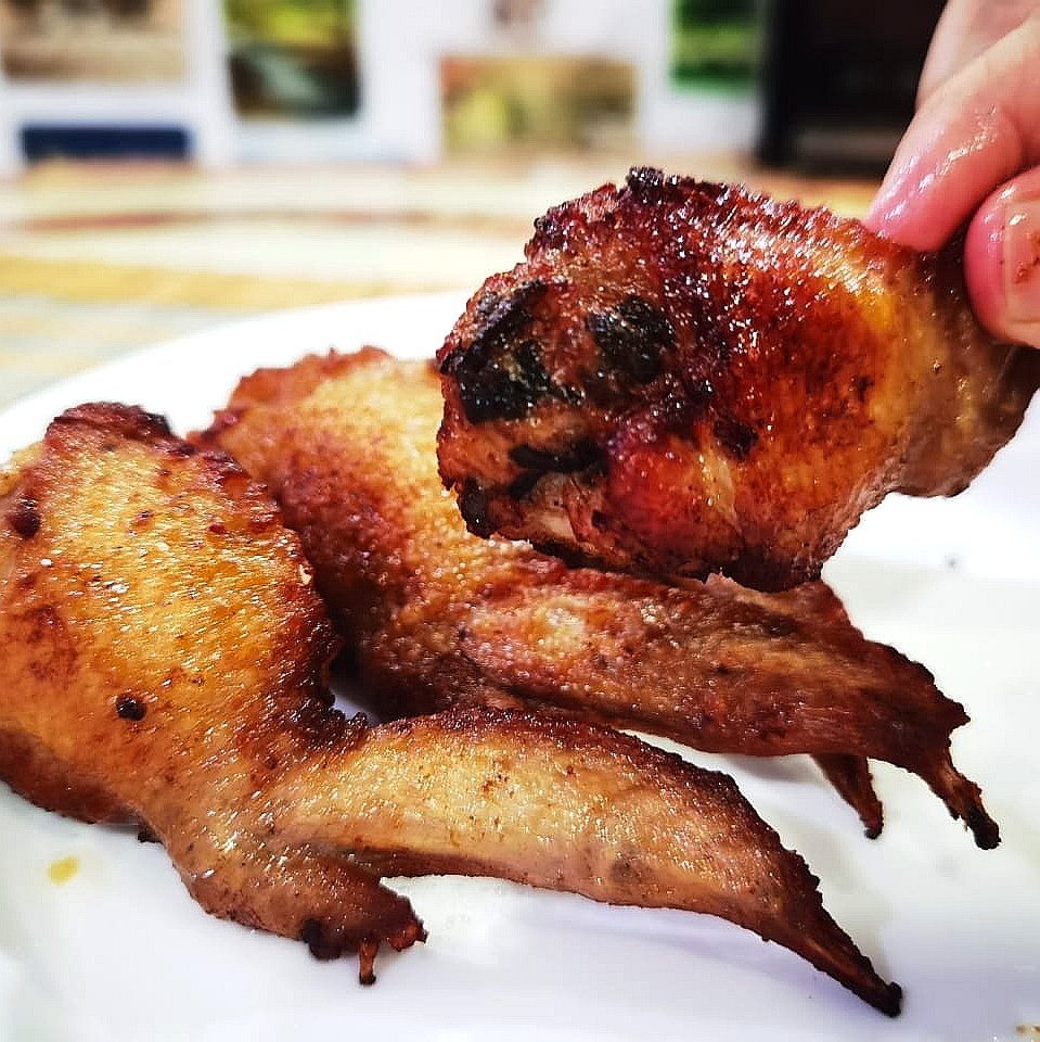 JessicaTham7's tweet photo. This is the fantastic way to enjoy wings WITHOUT the bone😋
https://t.co/CRnKLWNH4L

#appertizer #partyfood #chickenwings #chicken #foodie #foodporn #foodie #wings #friedchicken #foodlover #chickenrecipes #yummy #delicioustreats  #dinner #foodies  #lunch #tasty #meat https://t.co/KUIupUwxdP