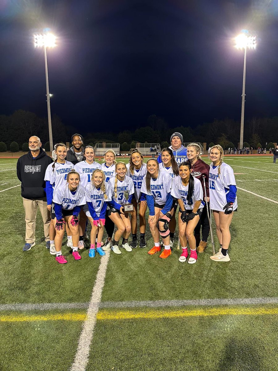BreckPiedra's tweet photo. Tried out a new sport.. ended up being state runner-ups!! Not too bad for our first year and 3 total practices. https://t.co/zLiTRhKQH9