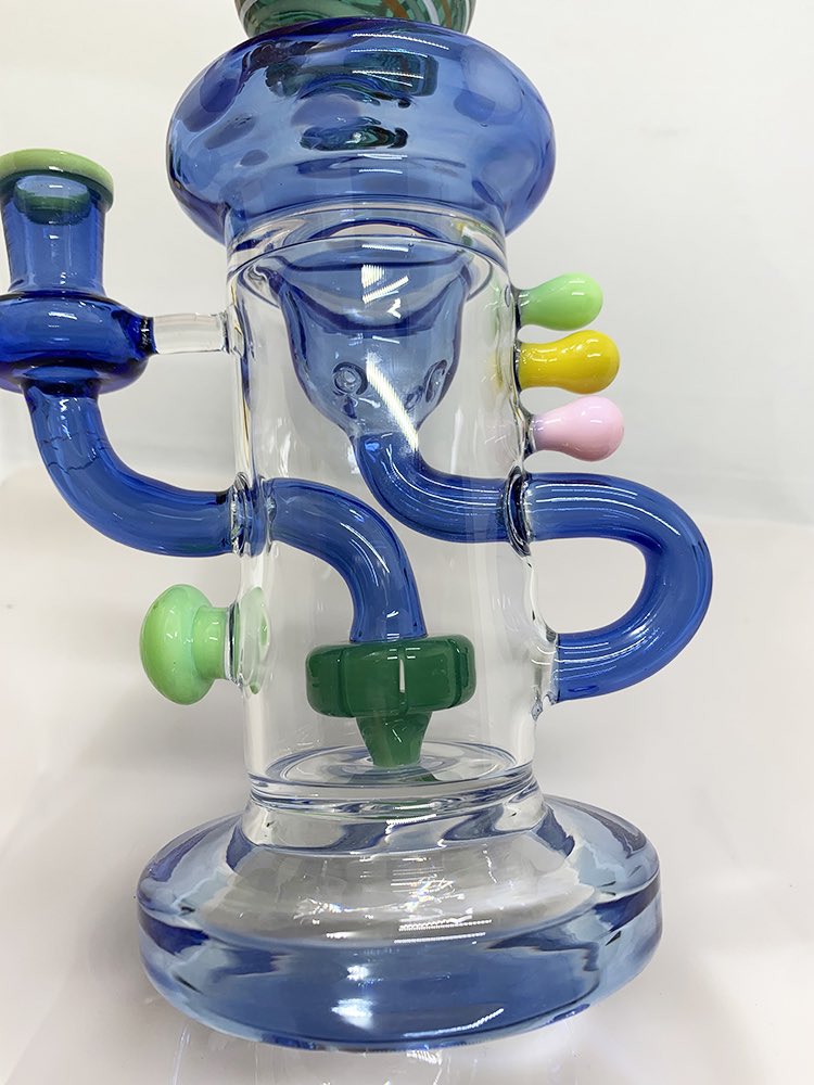 steamcrocodile1's tweet photo. Bongs  hookahs Smoke Pipes  bongshop  glassbong  glaze color 
#glassart #glass #glassofig #headyglass #art #glassforsale #glassblowing #handmade #bestofglass #glassartist #heady #boro #glassporn #cannabiscommunity #dabs #oprahsbookclub #glasslife #artglass #cannabis #headyart https://t.co/DzmkkCVgzb