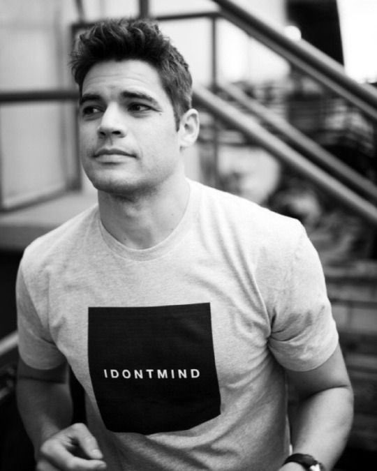 Happy birthday Jeremy Jordan I love you so much!  