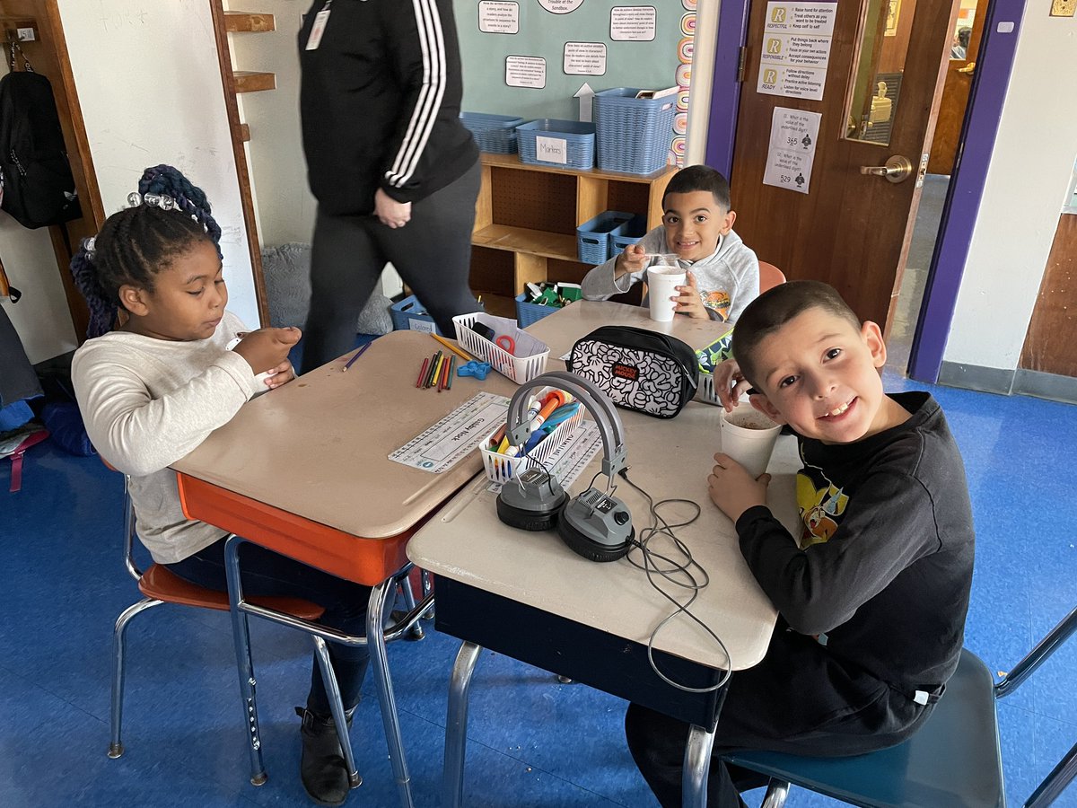 Mrs. Ippolito tweet media