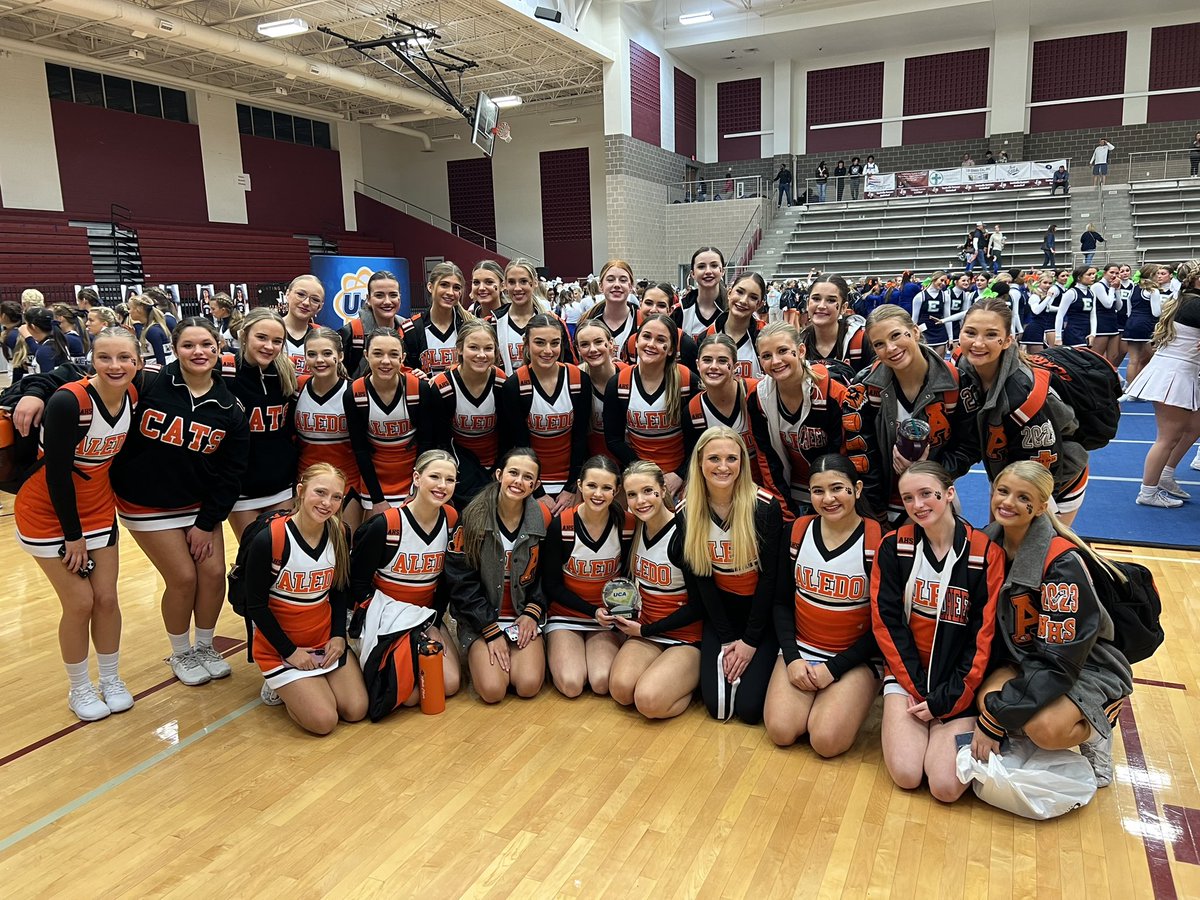 Aledo_Cheer's tweet photo. Today these Bearcat Cheerleaders competed in the UCA North Texas Regional.  We are so excited to announce that they qualified for the 2023 National High School Cheerleading Championship!

🧡🐾📣Congratulations, to these hard working young ladies🐾🧡📣 https://t.co/rHcTCVDIht