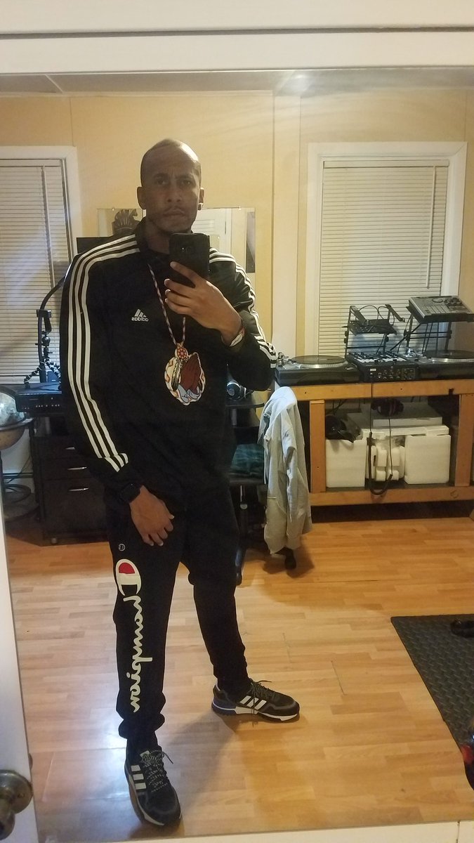 DJLEGGS's tweet photo. Yours truly #Adidas #adidastracksuit #bboy #NativeAmericanHeritageMonth #HipHopCulture https://t.co/YyA3DwUdMx