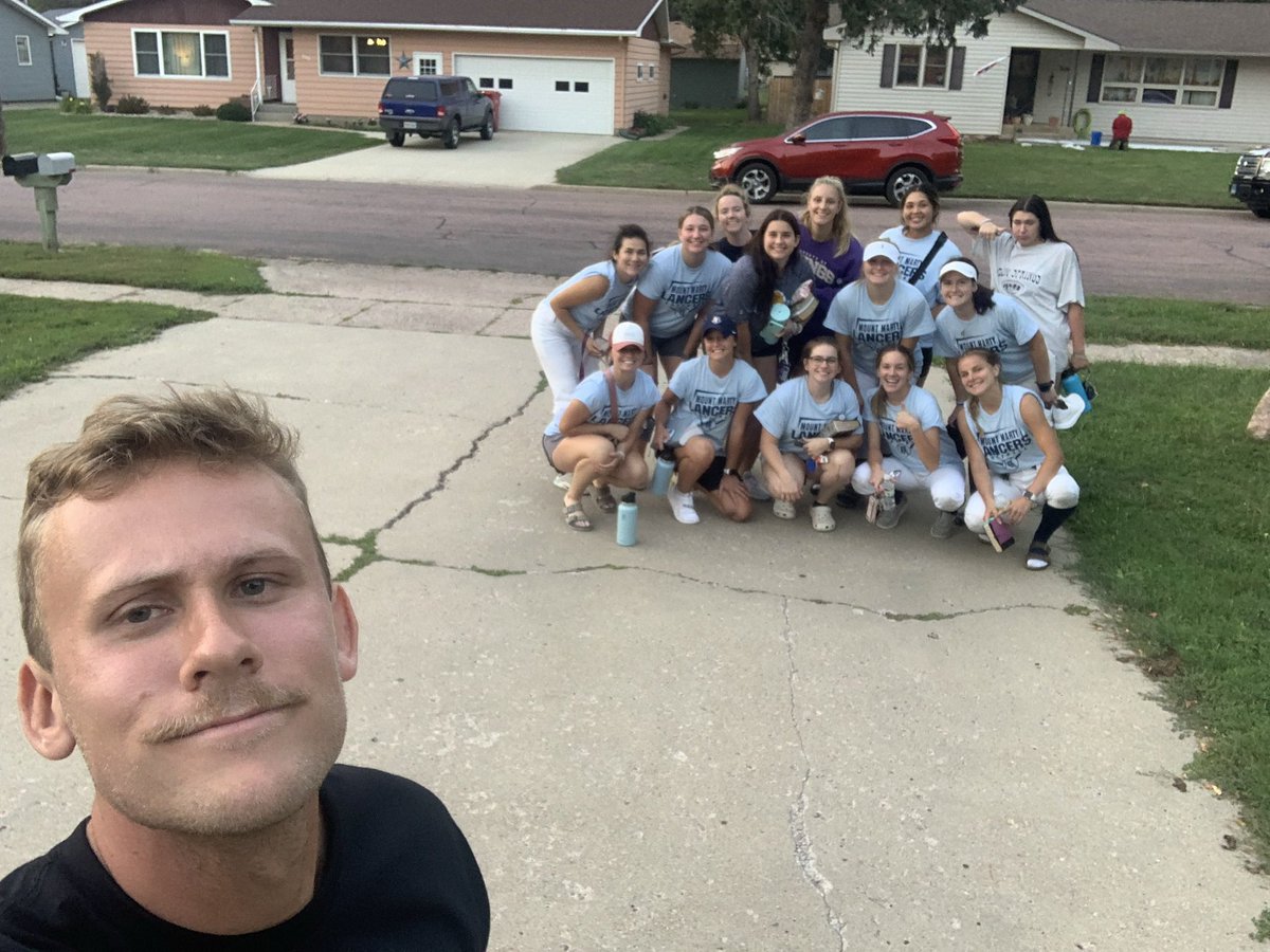 coachozzy02's tweet photo. Since moving to Yankton, in a short time, I’ve been blessed to see God work in so many ways. Formation of Bible studies, a new church growing, best friends/players getting baptized. WOW. God is good. https://t.co/s9dHv7Yt8s