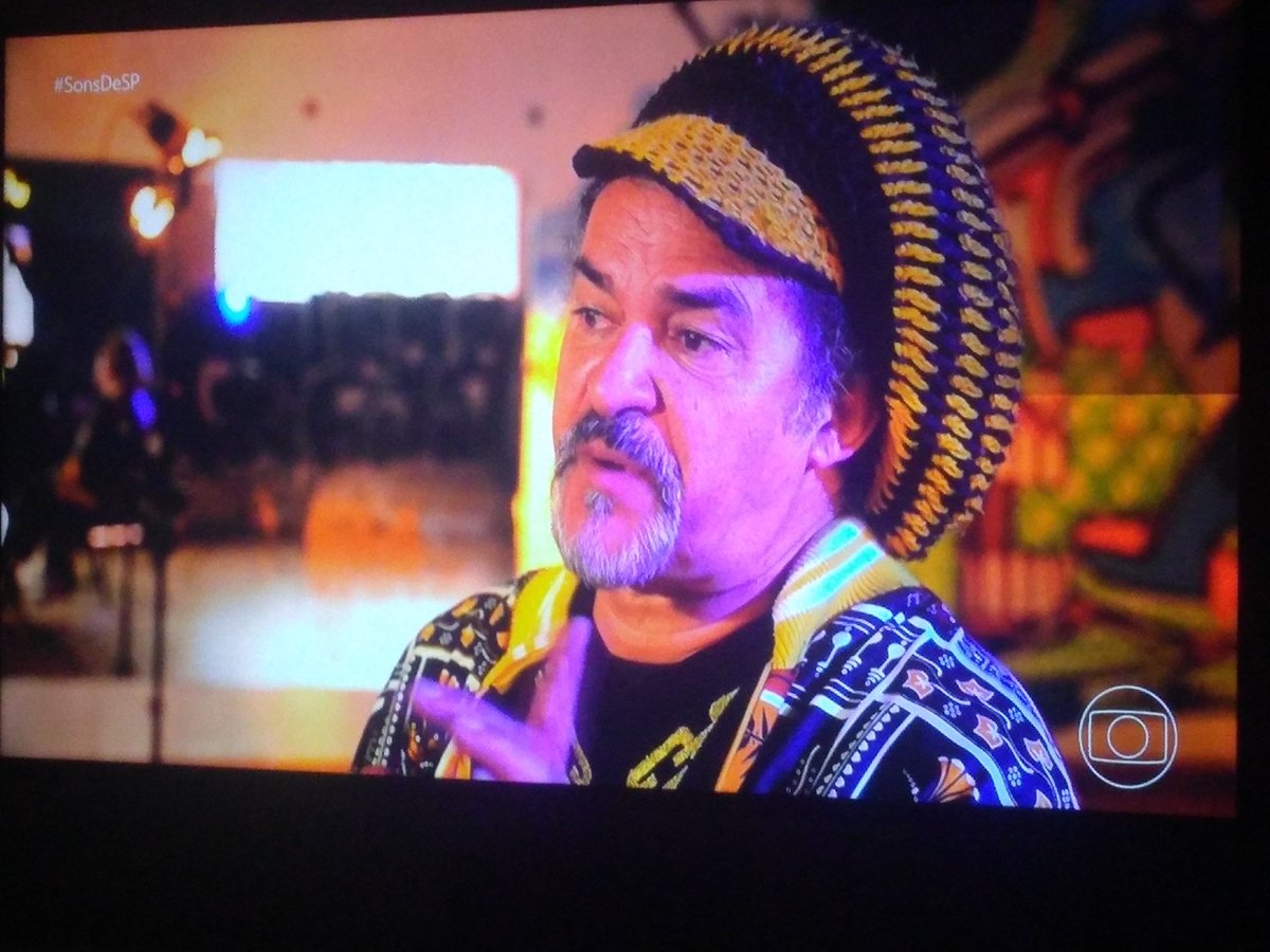 AlexandreBalla1's tweet photo. Caraca muito top esse programa #SonsDeSP relembrar nossa época de ouro, #SãoBento #Breakdance  e os grandes bailes de sampa #Choppapo #clubedacidade, #ClubHouse e tantos outros as equipes de som #Chicshow #kaskatas #Blackmed #Zimbabwe q se faça mais registros desta história rica https://t.co/q1j3NKJbJp