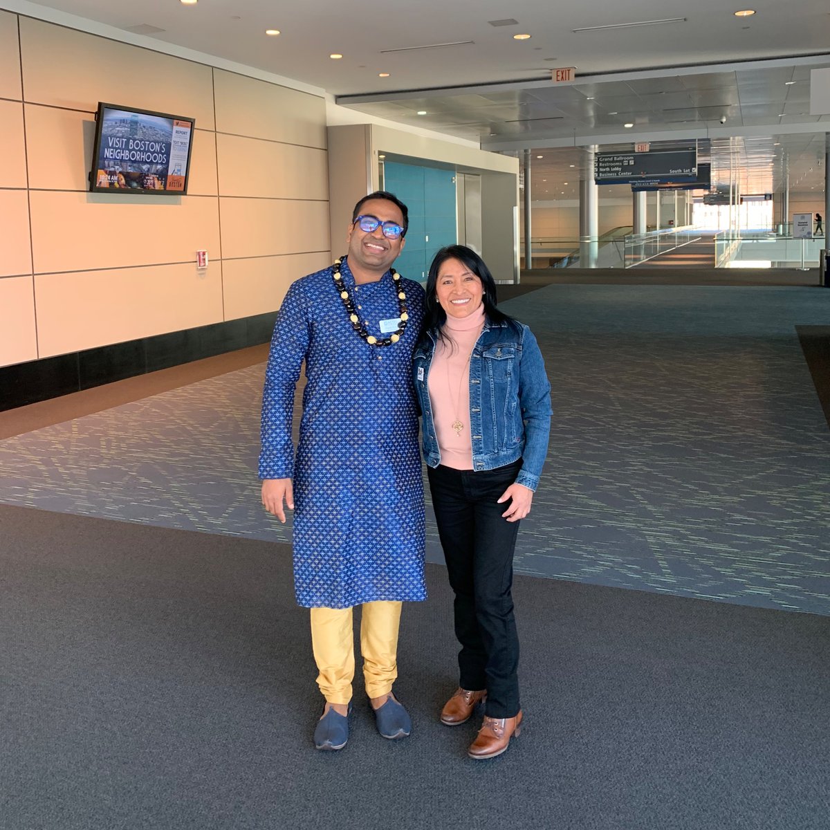Profe_Pretill's tweet photo. Grateful #actfl2022 from self-care to decolonizing curriculum, indigenous perspectives, gratitude, BIPOC, equity, inclusion, diversity, stations, antiracism social change in the WLC. Energizing experience! Lucky to meet @SamaraSpielberg @speakerakash https://t.co/TodOTEcYwP