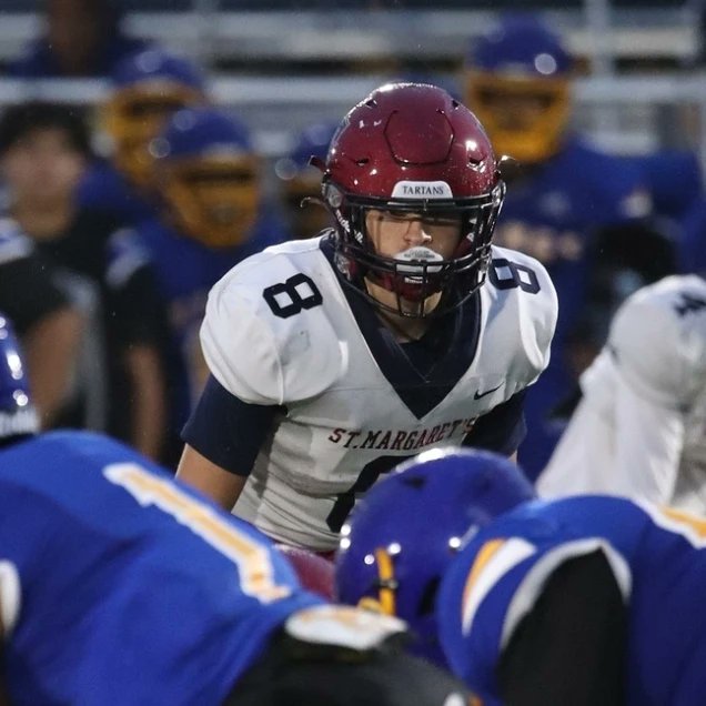 "Welp that was fun..." #8, honorary lineman signing off... 👊🏼 Senior season in the books. Thank you, coaches and my teammates, for one last ride. 
#smes #football #tartans #seniorseason