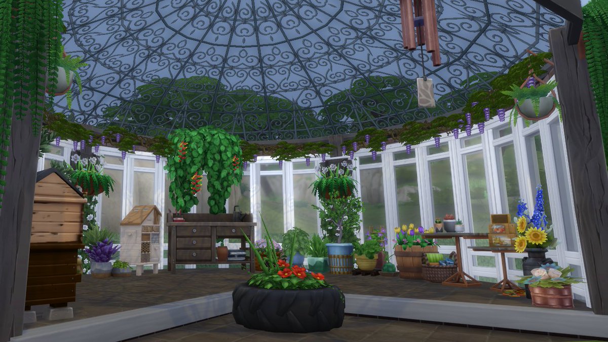 Gran's Manor WIP - How CUTE is Gran's Greenhouse?? 😍 #Sims4 #ShowUsYourBuilds @TheSimmersSquad @simsshare @TheSimCommunity @SimsCreatorsCom @sims4game @TheSims4_Tm