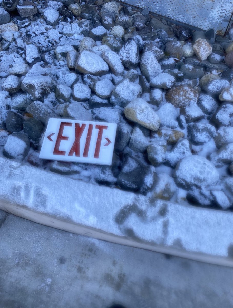 natevallin's tweet photo. The #peak of midterms coinciding with the #dropping of temperature perfectly! #RSJ108 https://t.co/y8d6cMjUYb