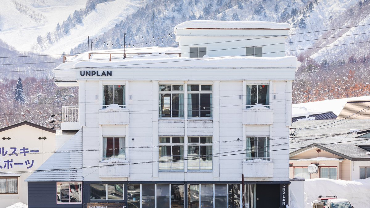 unplan_official's tweet photo. ＼ UNPLAN Village Hakuba フリーアコモデーションスタッフ大募集中⛄／
#栂池高原スキー場 すぐの場所で一緒に働いてくれる方を募集しています❤️‍🔥

■ 宿泊費無料
■ リフト券無料（1ヶ月以上の勤務）
■ 他言語を活かしたい方、人との交流が好きな方におすすめ！

2週間〜可能🙌お気軽にDMください！ https://t.co/GII1KrdszD