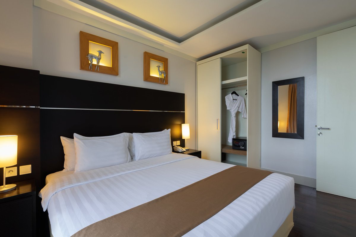 Book Early Save More. 

Good things come to those who book early on our website bogor.astonhotelsinternational.com 

#StayAtArchipelago
#StayAtASTON
#ArchipelagoRoom
#ASTONRoom
#ASTONBogor