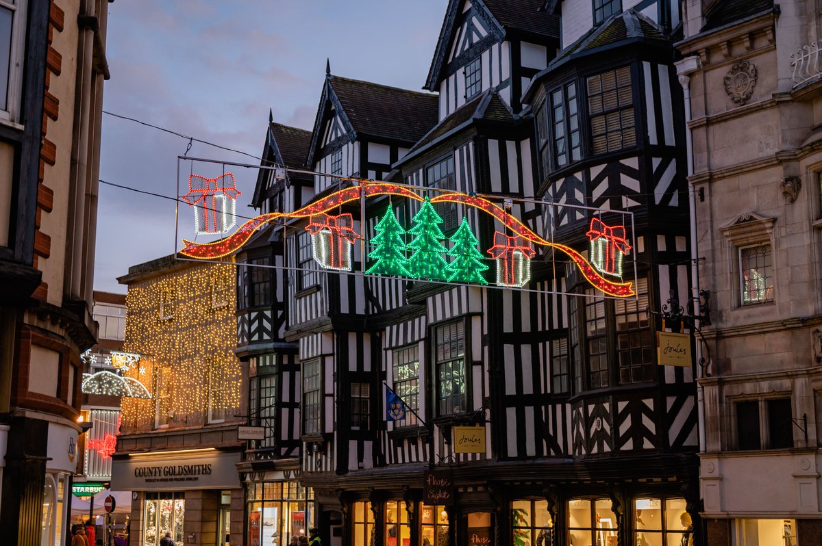 🌟#Shrewsbury's Christmas Lights Switch On returns this Wednesday, Nov 23rd!

Music and activities across begin at 4.30pm &amp; the lights will be switched on at 6.30pm.

Free parking will be available from 6pm in the Abbey Foregate &amp; Frankwell Main car parks

OriginalShrewsbury.co.uk/christmas-ligh…