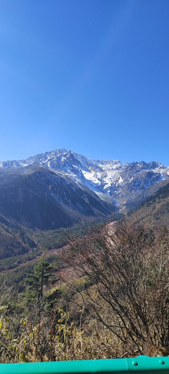 疫情不知道如何收尾，在回成都之前，继续流浪