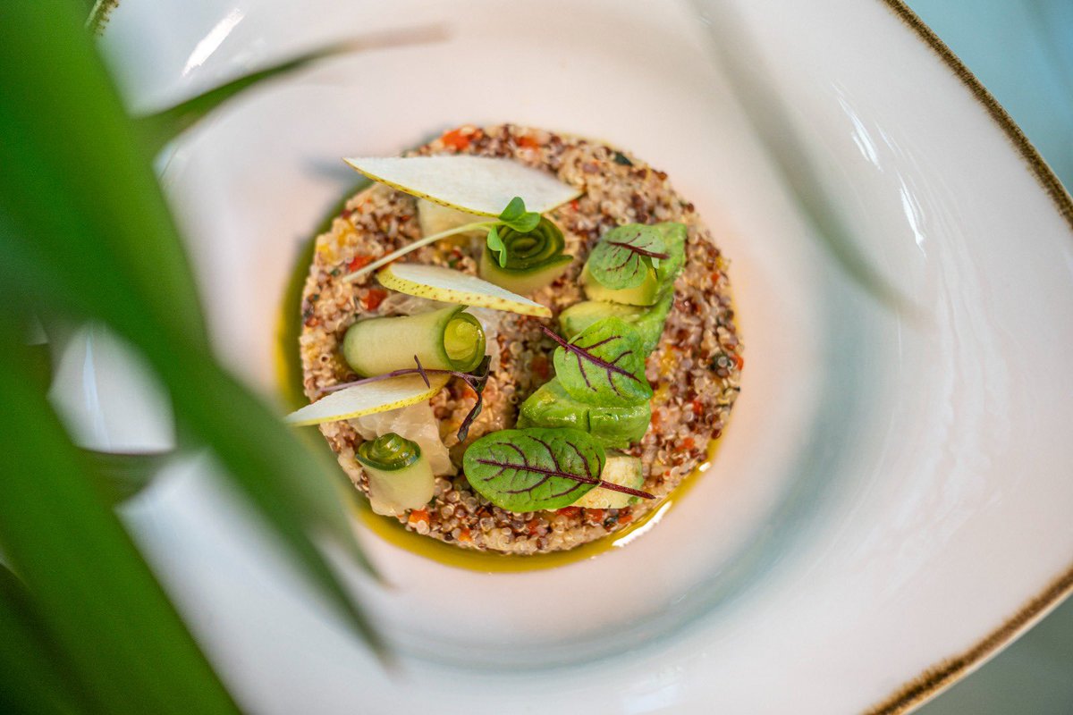 Fuel up your body with dishes created to ensure your wellbeing. 🍃

#DestinationUnlocked
#LeMeridienDoha
#Doha