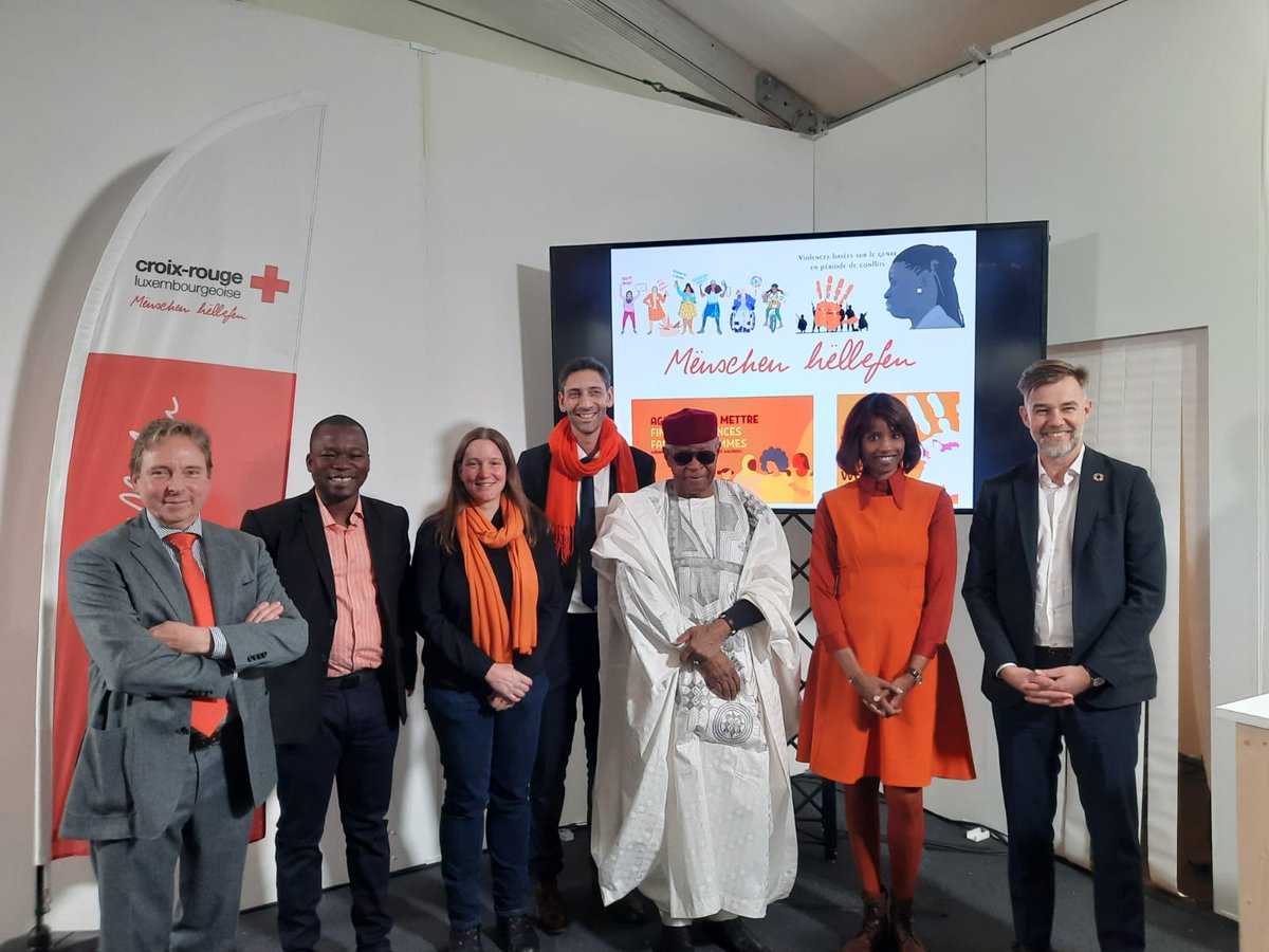 Merci à <a href="/cooperation_lu/">Luxembourg Aid & Development</a> d'avoir reçu notre équipe Aide Humanitaire dans ses bureaux.
Un grand merci également à <a href="/FranzFayot/">Franz Fayot</a> ainsi qu'aux autres panélistes pour la qualité de leurs interventions lors de la conférence "Contre la violence basée sur le genre" !
<a href="/crniger/">Croix-Rouge nigérienne</a> #LuxAid