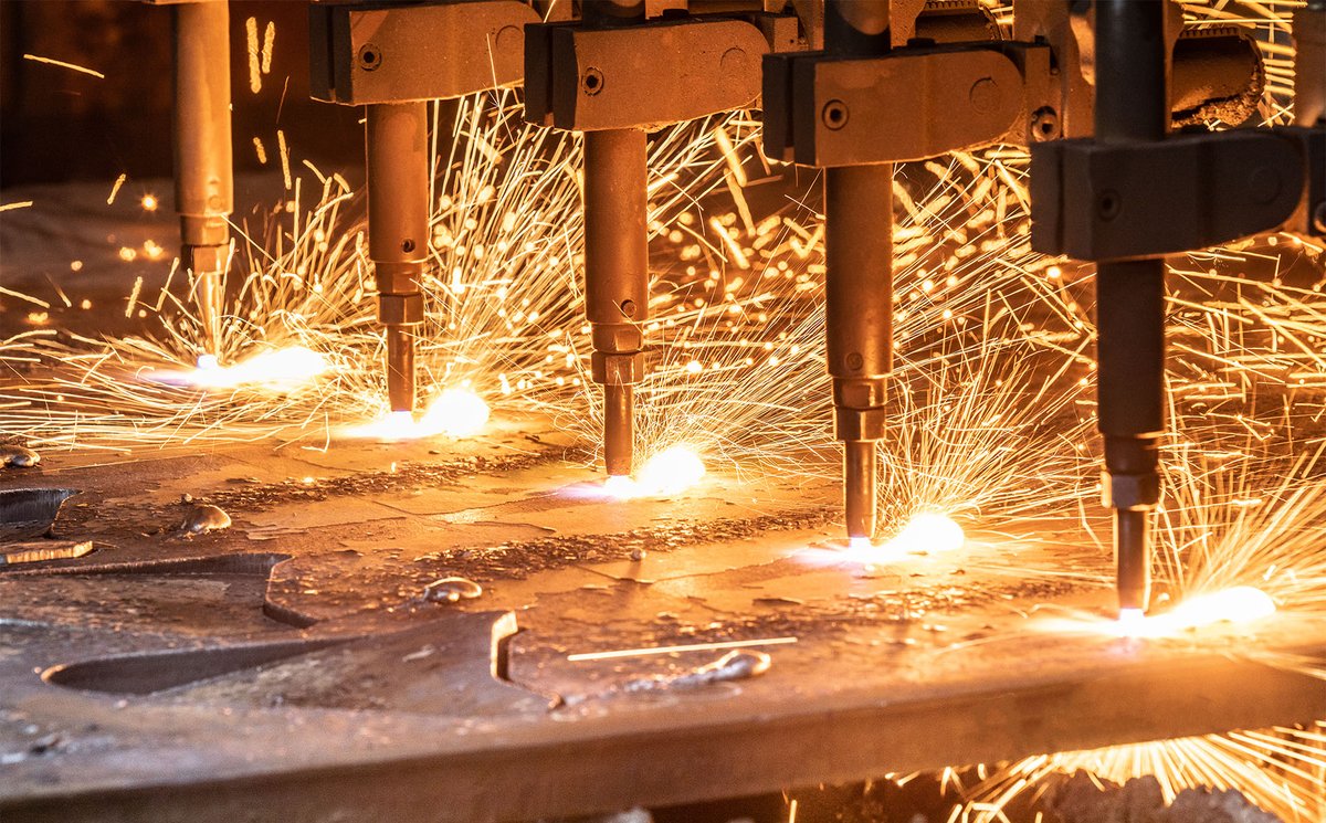 MurraySteelPro's tweet image. Our in-house hi-tech cutting machinery includes an Esab Suprarex #GasProfiling machine. This allows us to cut your #SteelPlate to the size required for your project or application. 

Find out more: ow.ly/Q3Pl50LH5Bb 

#Steel #SteelUK #SteelSupply #SteelProcessing