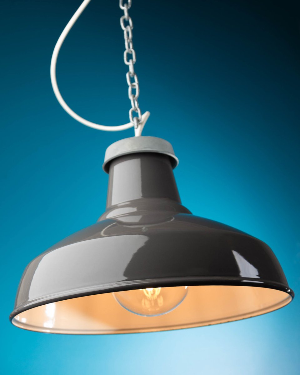 Large Reflector | Limited stock now available on Worn lighting 

What I love about #urbancottageindustries #WornLighting is... No. 93. 'The timeless design of the industrial shades.'

ow.ly/T1IZ50IlE1z