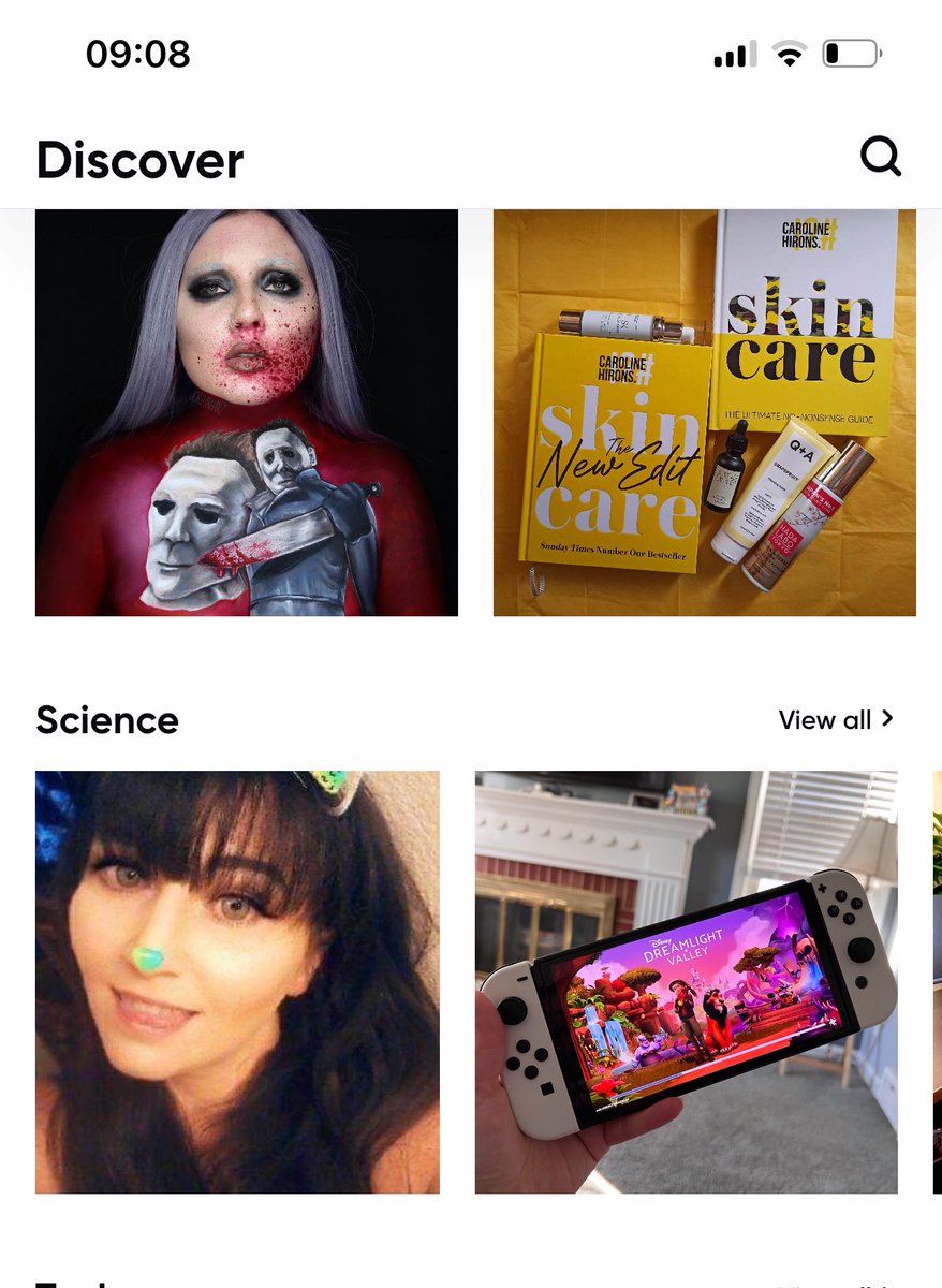 carimurph's tweet image. I join #Hive and this is the first thing I see, somehow not sure if a selfie being science is accurate? LOL You can find me there at CariMurph #thisisforscience