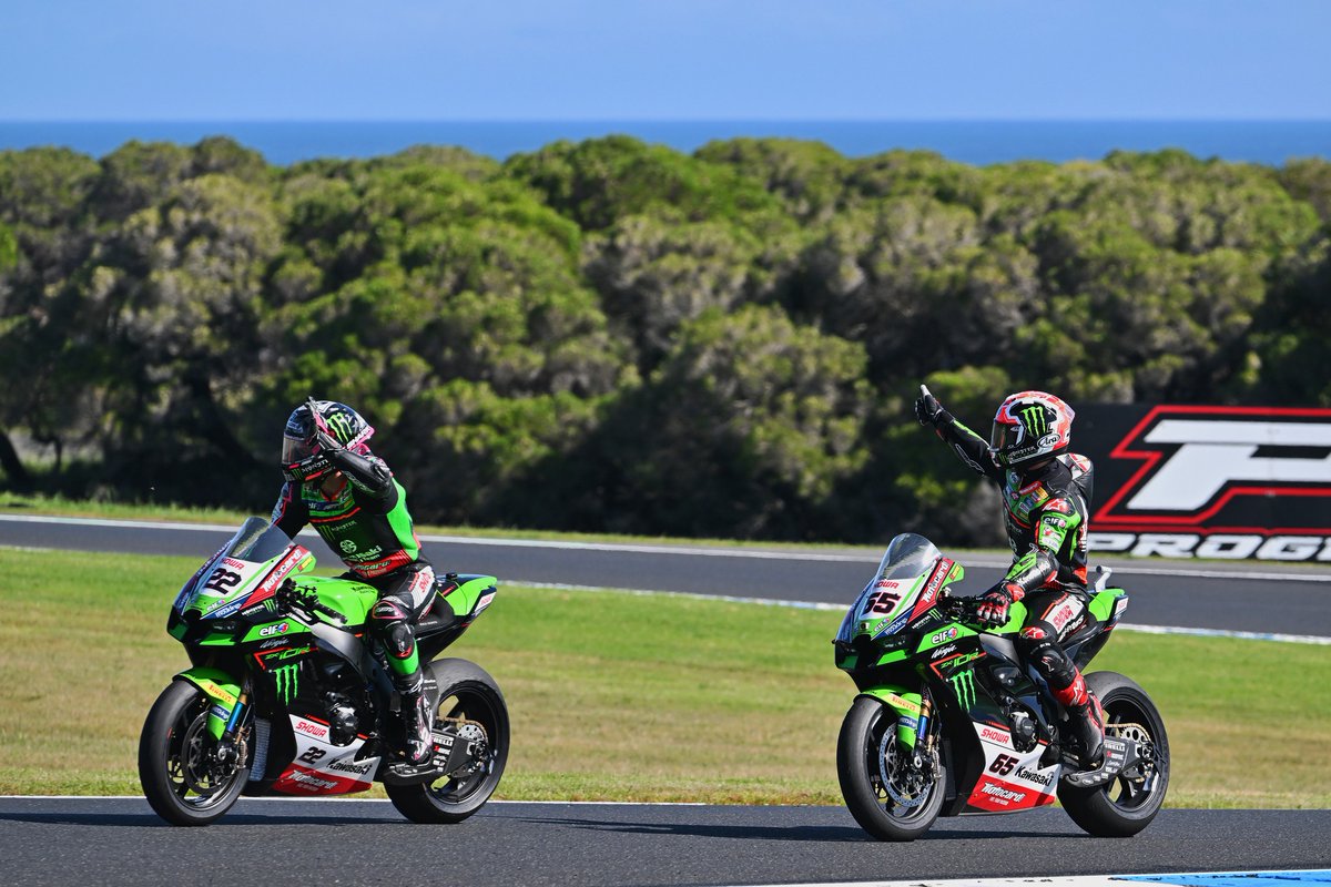 Kawasaki_Italia's tweet photo. Giù il sipario per il mondiale Superbike 2022.
L'appuntamento con la rivincita, per i nostri piloti e kawalieri, è al 2023! Sempre #ForzaKawa.

#AUSWorldSBK 🇦🇺 #WorldSBK https://t.co/spgAlZZyUD