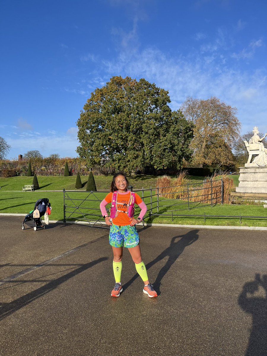 Dawan98177865's tweet photo. #sundayvibes #sunday #running #london @happystrideuk #runninginstyle π https://t.co/CfdLsBVzyt