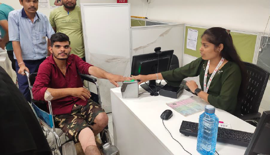 UIDAIDelhi's tweet photo. #Aadhaar #UIDAIDelhi
आधार सेवा केंद्र #ASKIndore मध्य प्रदेश सदैव आपकी सेवा में तत्पर. #आधार बनवाने, नाम, पता, जन्म तिथि, लिंग, मोबाइल नंबर, ईमेल में अपडेट या सुधार और आधार प्रिंट कराने के लिए यहाँ पधारें | निकटतम आधार सेवा केंद्र के लिए https://t.co/UbwJxDZ6HM पर क्लिक करें I https://t.co/4LPeoloDKz