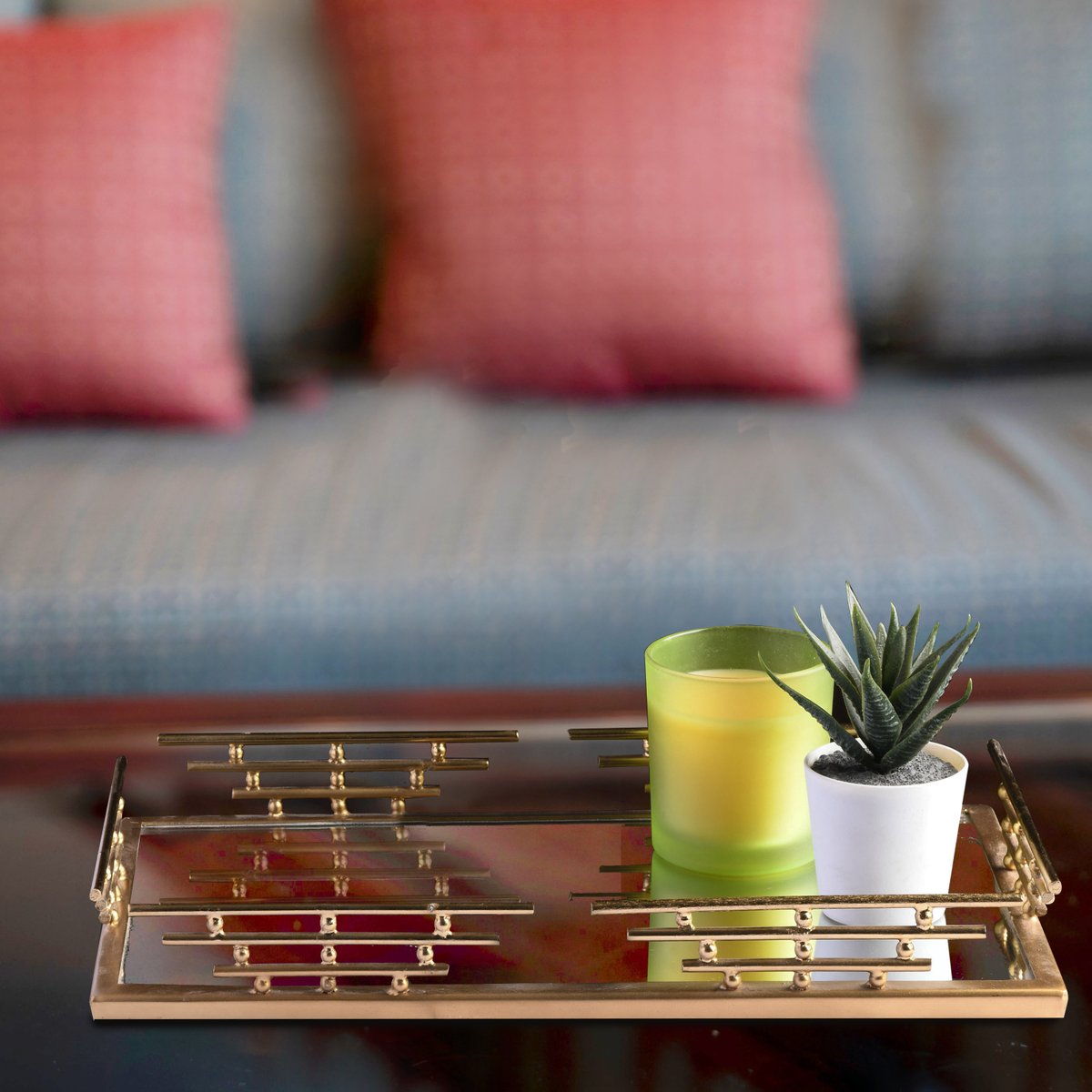GreenDecoreRugs's tweet photo. The Pyro Rectangular Tray boasts a #mirrored base with a raised surround in a brass finish – a great addition to your home, whether used to display an interesting array of treasured ornaments or for serving snacks + drinks in style. #orderline now
https://t.co/BdAfZufamv https://t.co/8yqSaBkify