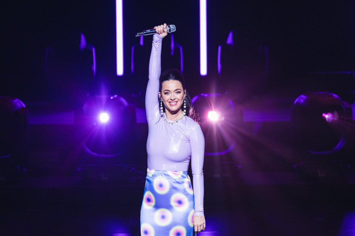 TrueColorsFest's tweet photo. 写真で振り返る #tcf2022 
まずはケイティ・ペリーさんの神々しいお写真です。

#KatyPerry 
#tcf2022 https://t.co/BX0Lo5Ngl1