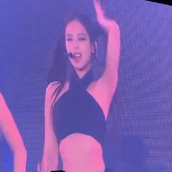 Emem⁰³²⁷ 🖤💗 on Twitter "RT jnkcvnty jennie looks so hot on her