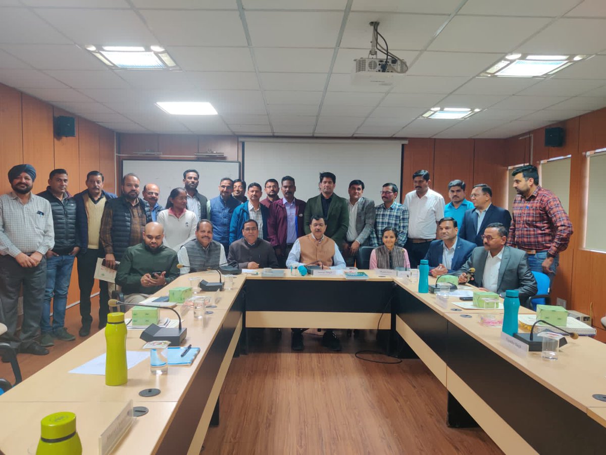 ForestSurvey's tweet photo. The training saw maximum participation from Punjab (5), Uttarakhand (4) and Tamil Nadu (4).
#training #sfd #foreststaff #WorkingPlan https://t.co/vKOUoEC9rT