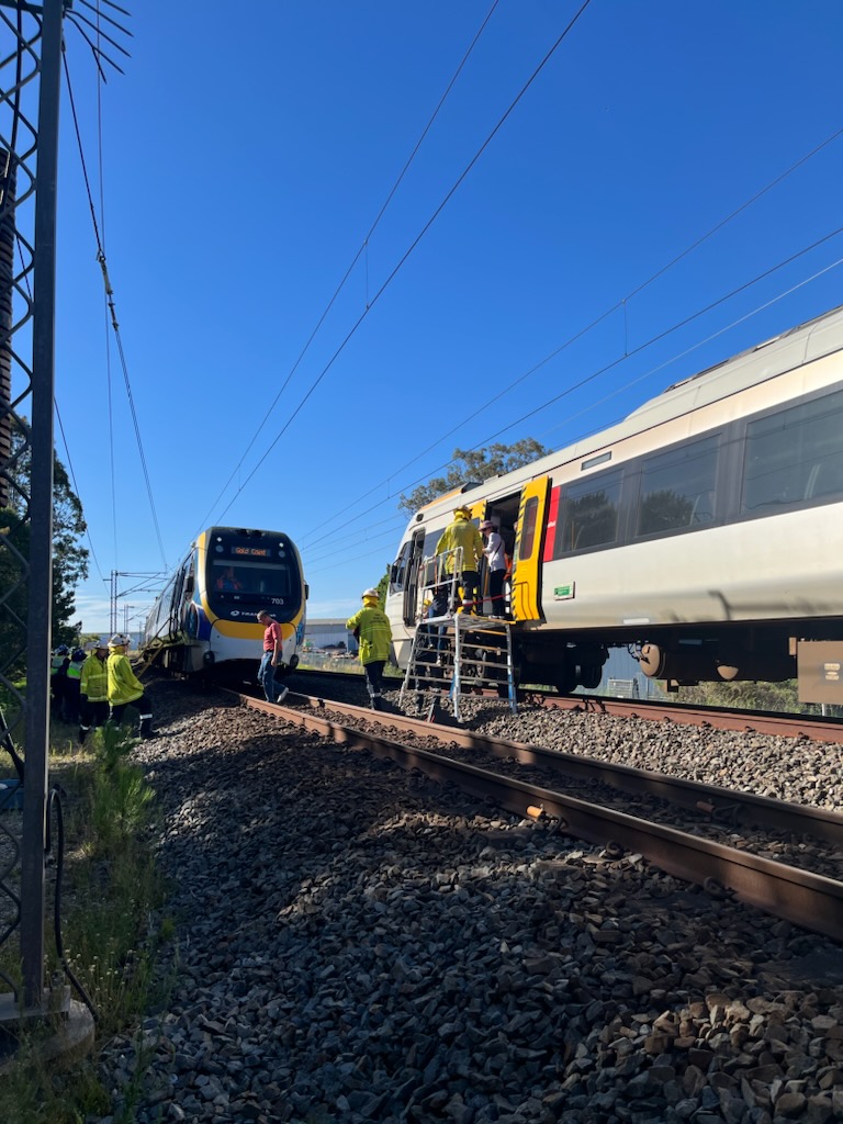 Queensland Ambulance tweet media